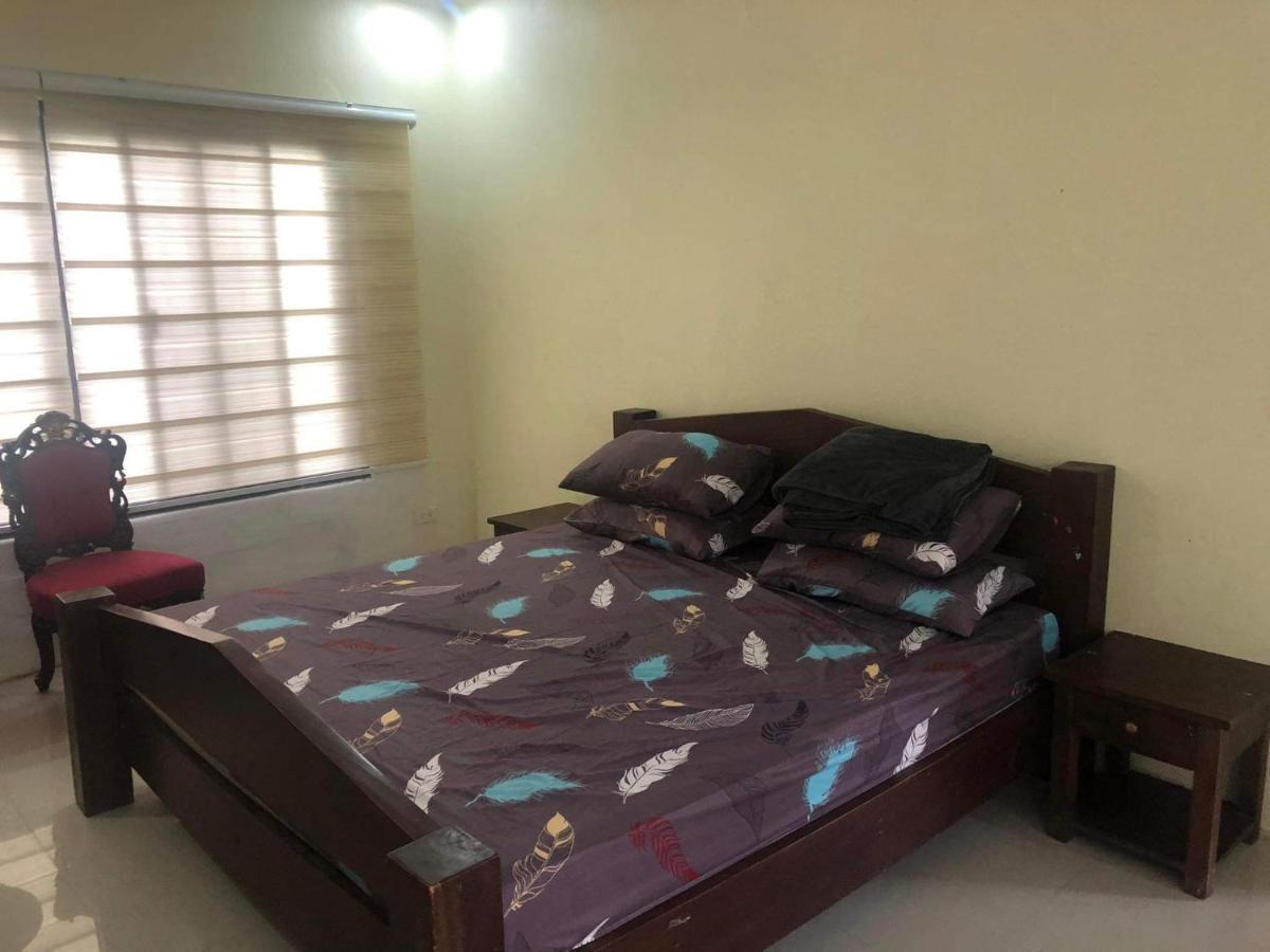 Tagaytay Bnr Guesthouse 4Br With Balcony 12-14 Guest 大雅台 外观 照片